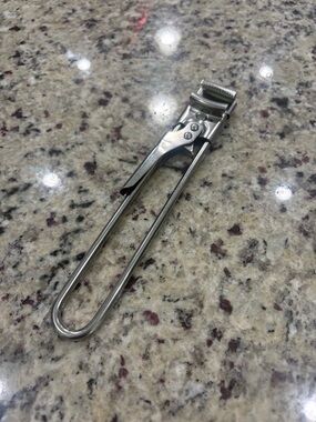 Stainless steel adjustable jar or bottle opener unbranded GUC